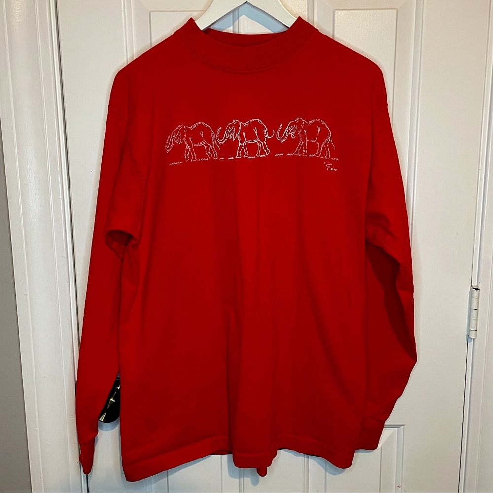 Nurit Garrett | Vintage Long Sleeve Red T-shirt Elephant Graphic